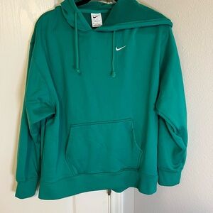Nike Men's Green Hoodie